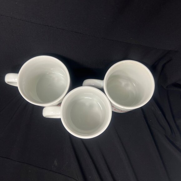 Eveready Classic Boy Finds Lost Dog Ceramic Coffee Mugs  Set of 3  ** 3.75" Tall - Picture 5 of 6